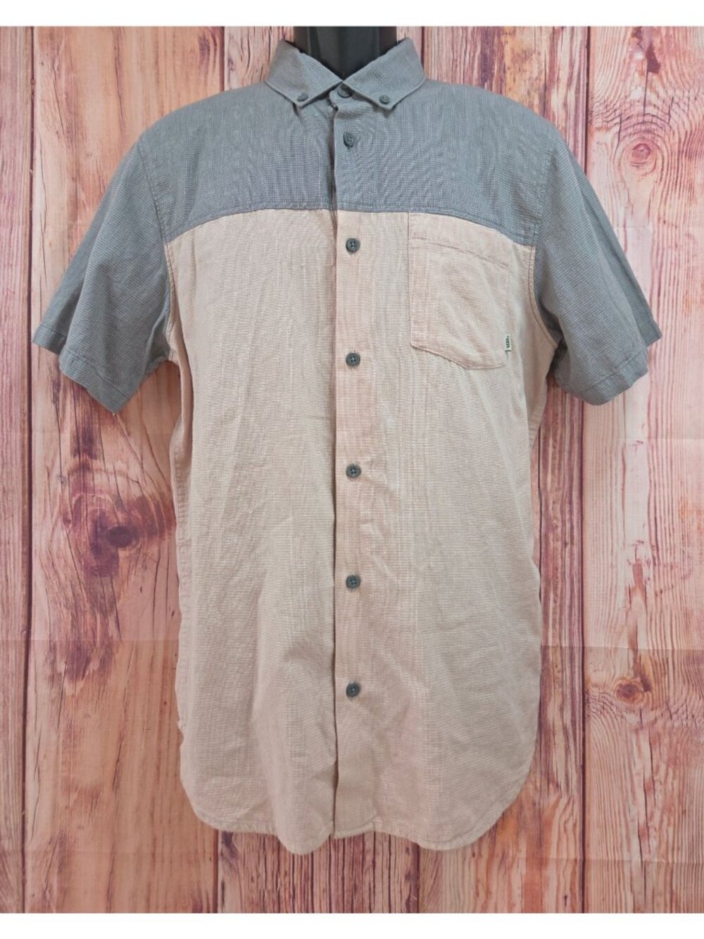 Vans Mens Two-Tone Short Sleeve Shirt Medium Gray & Beige NWT